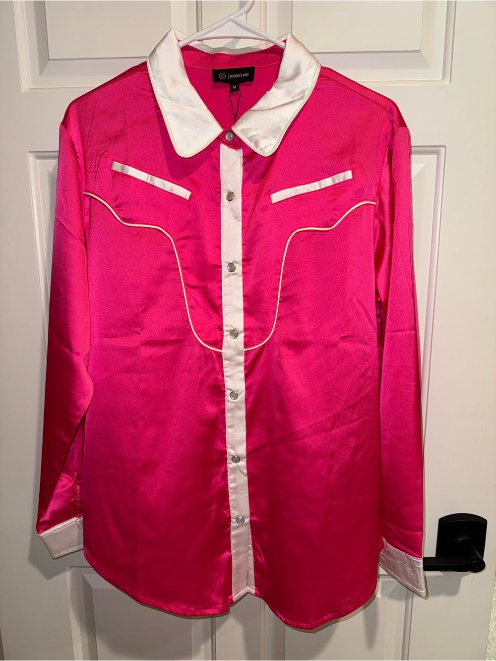 Nwt Merigold Kiss Pink Satin Button-Down Shirt with White Trim Sequin Tassles